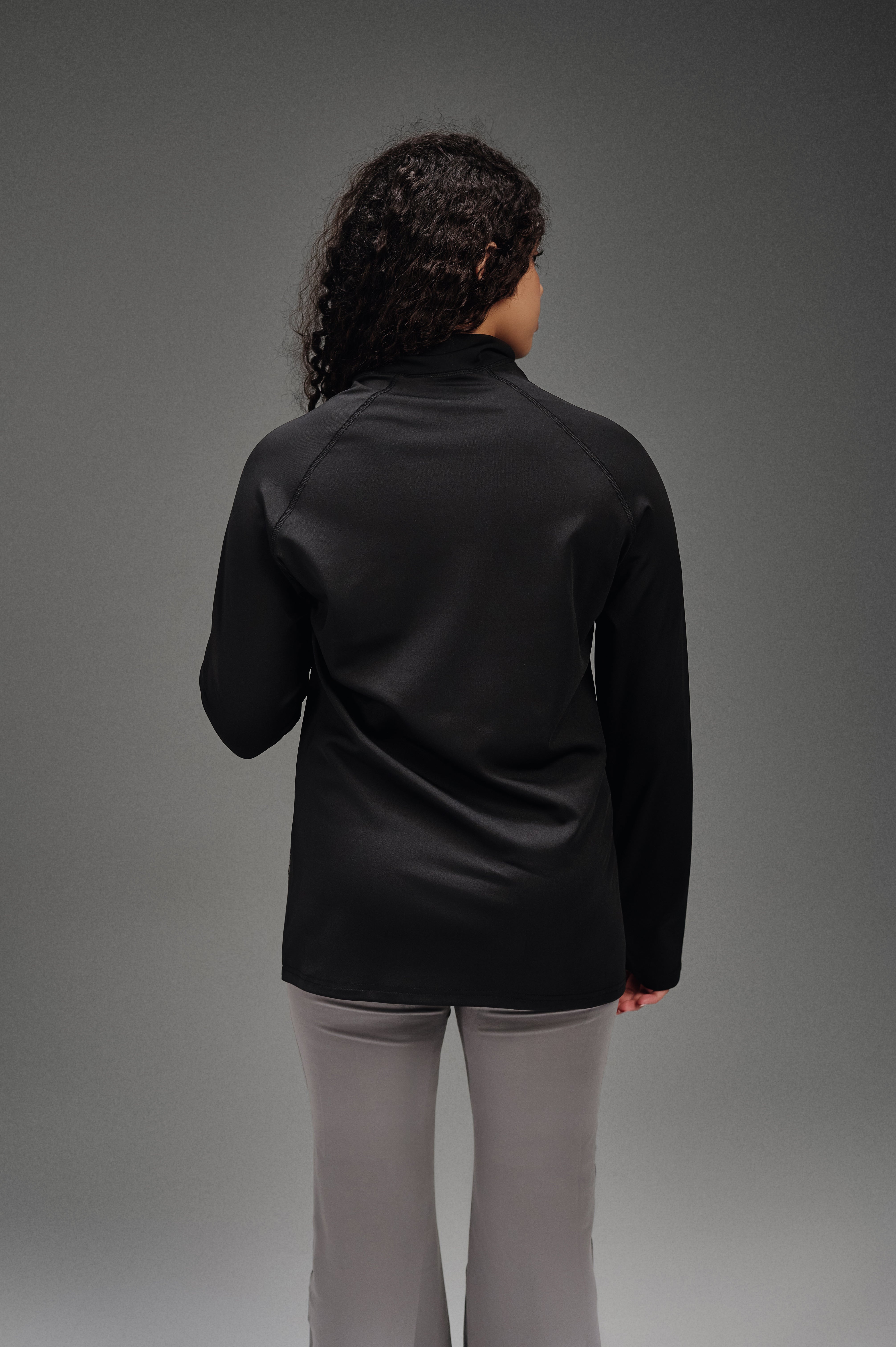 Powered Long Sleeves T-Shirt - Black