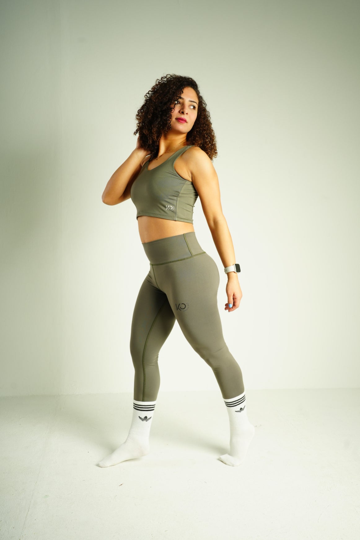 Sleeveless Crop Top - Olive